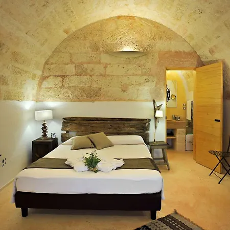 Masseria Piccapicca 莫尔恰诺迪莱乌卡